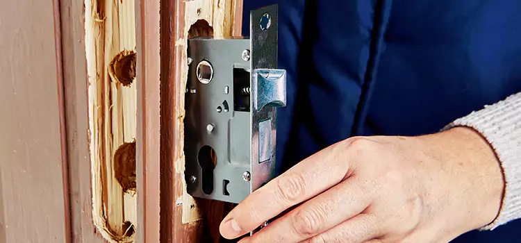 Garage Door Lock Replacement Richfield